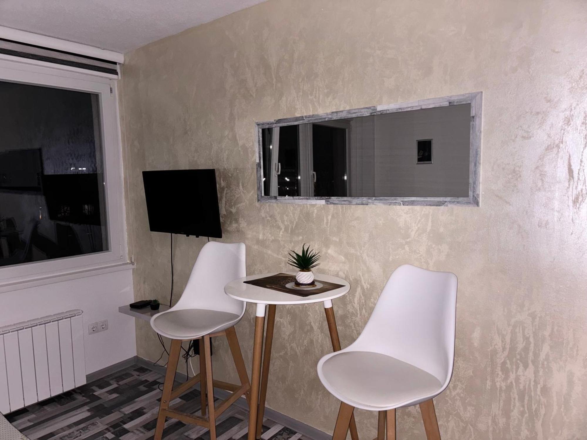Dva Galebaa Apartment